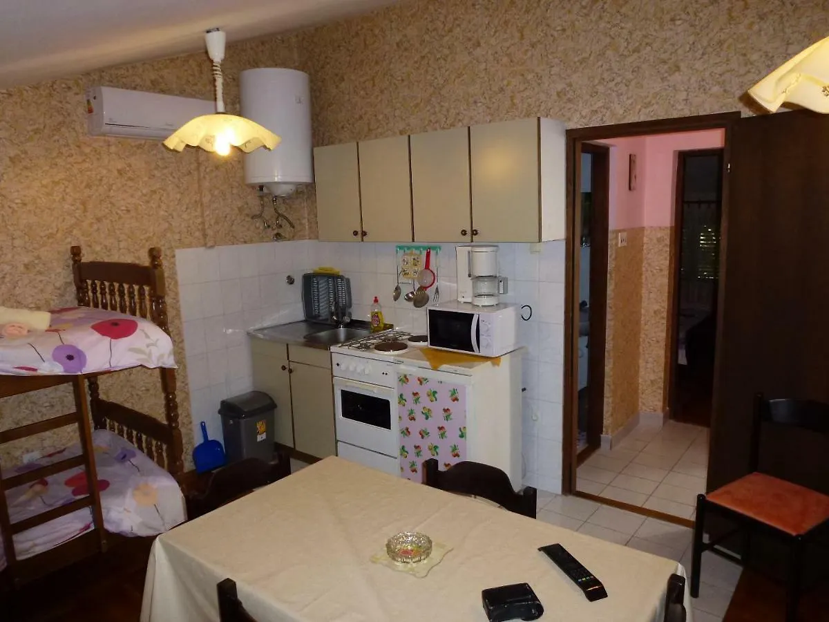 Appartamento Apartmani Ostres Porec Croazia