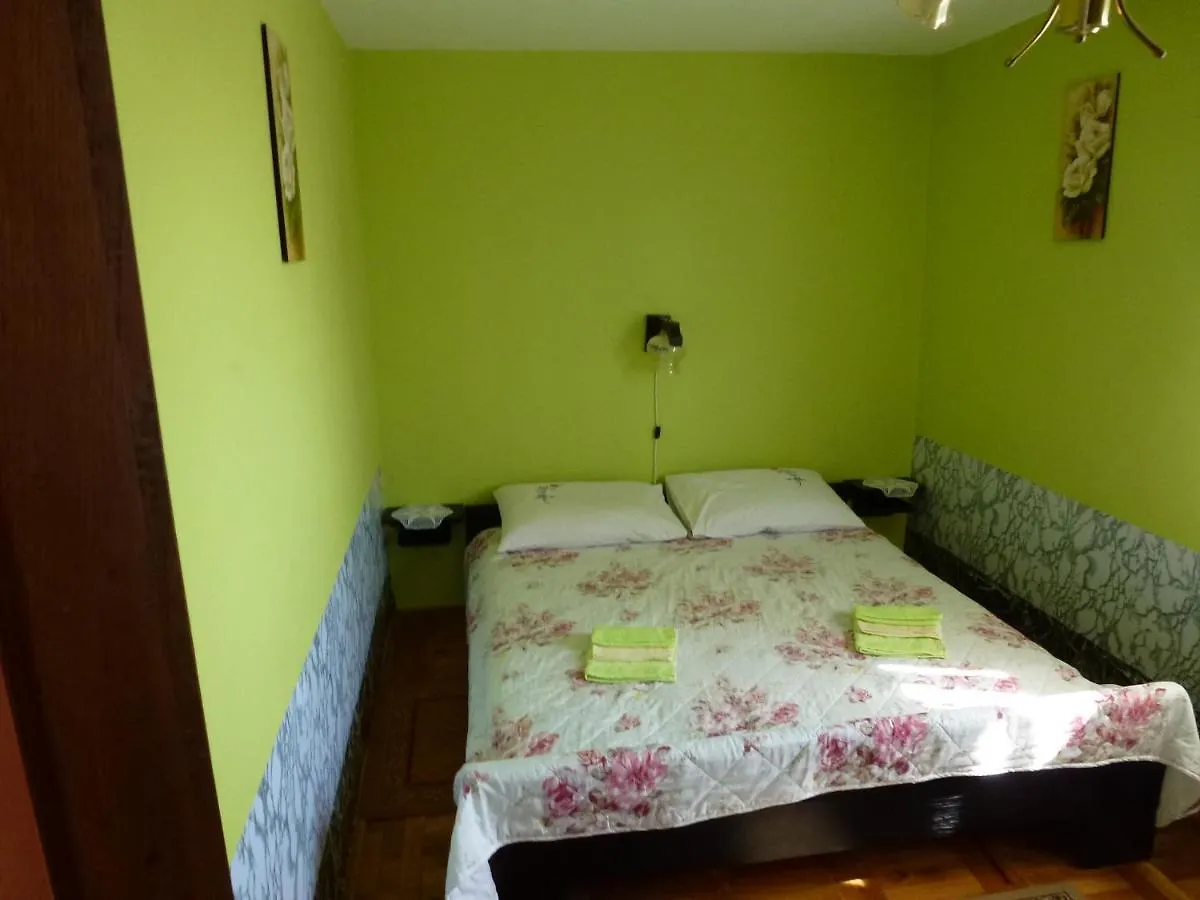Appartamento Apartmani Ostres Porec Croazia