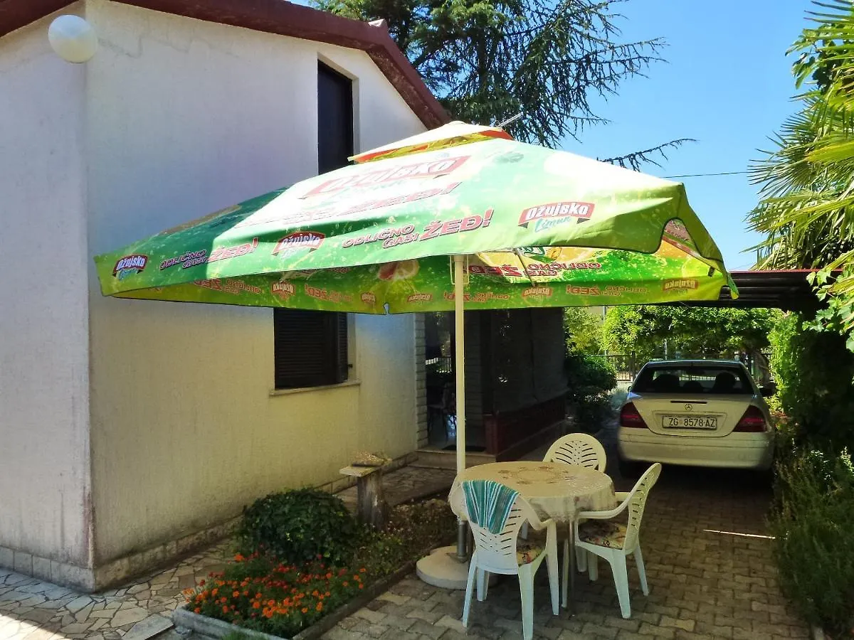 Appartamento Apartmani Ostres Porec
