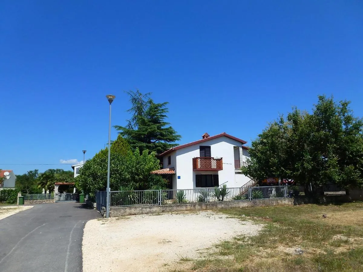 Apartmani Ostres Porec Appartamento